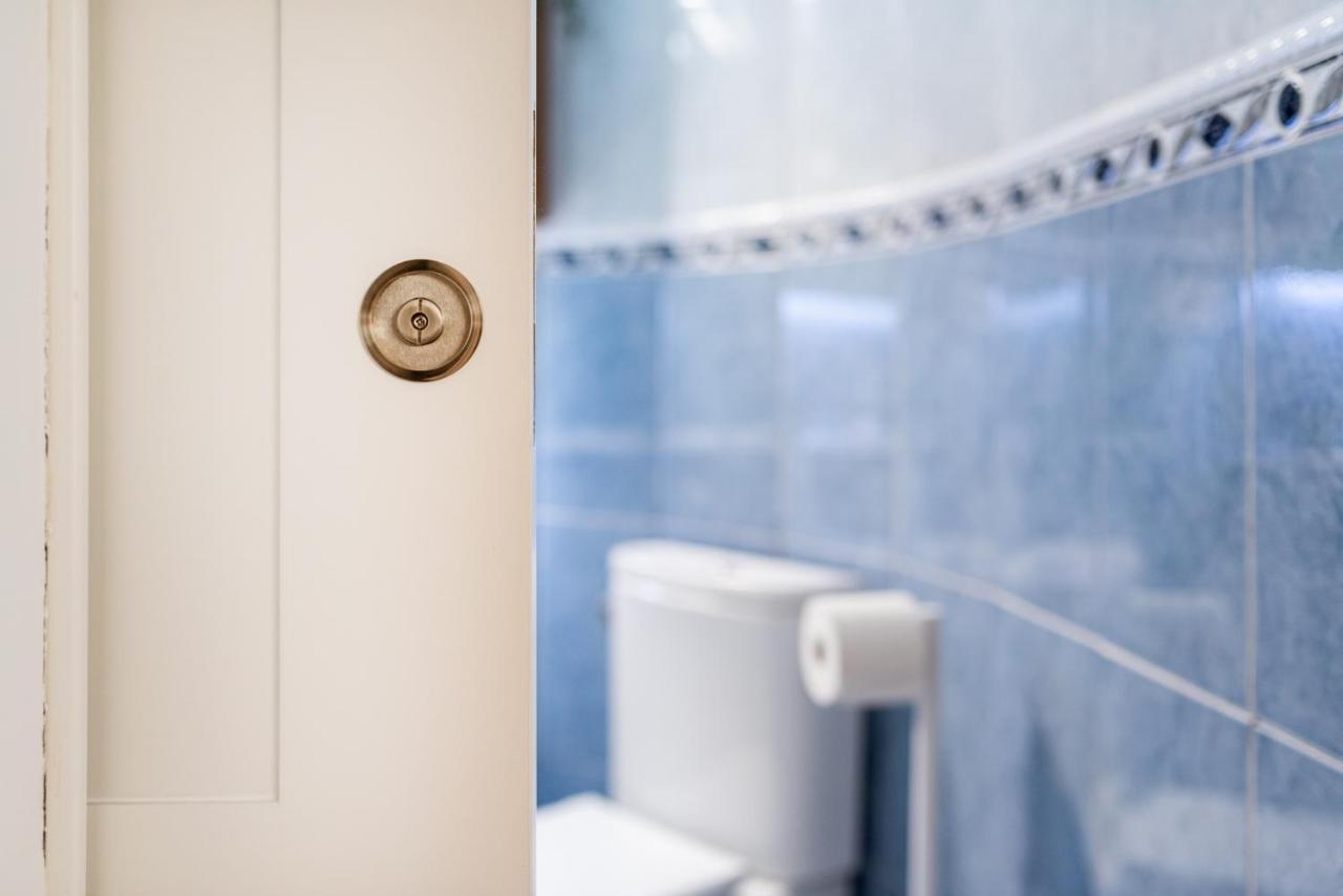 Precioso Apartamento En El Centro De Granada Luaran gambar